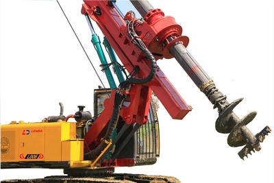 旋挖機,旋挖鉆機,鉆(打)樁機,廣西聯達旋挖鉆機5-30米打樁挖樁深度--農村城